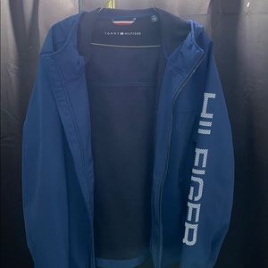 Tommy Hilfiger men’s large coat!